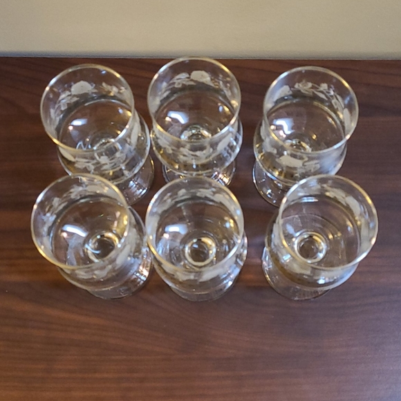 Retro mini wine glass set - Picture 5 of 11